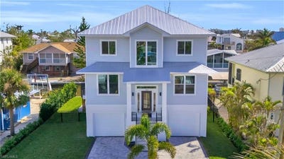/international/us/180-flamingo-fort-myers-beach-fl-110100584198/