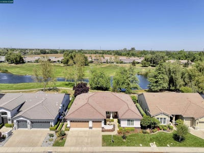 /international/us/1129-jonagold-way-brentwood-ca-110106228793/