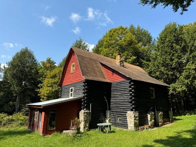 /international/us/586-mosse-rd-roseboom-ny-110099703062/