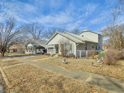 /international/us/1123-e-9th-street-okmulgee-ok-110106327181/