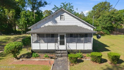 /international/us/117-faulk-street-williamston-nc-110108073162/