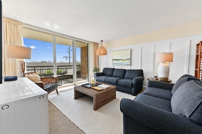 /international/us/555-nw-4th-avenue-boca-raton-fl-110098454350/