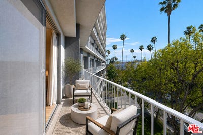 /international/us/100-s-doheny-dr-los-angeles-ca-110107852329/