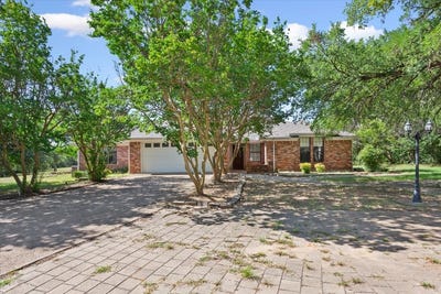 /international/us/264-emily-lane-waco-tx-110119335870/