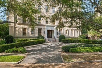 /international/us/5421-st-charles-avenue-new-orleans-la-110107601056/