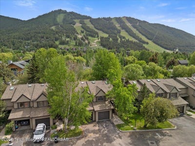 /international/us/490-e-pearl-avenue-jackson-wy-110100202157/