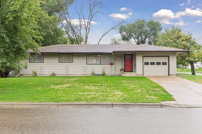 /international/us/752-south-street-anoka-mn-110119991781/