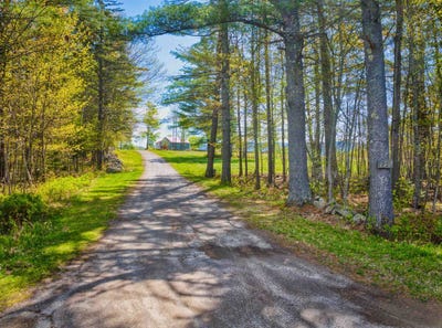 /international/us/172-hurd-road-lempster-nh-110108627177/