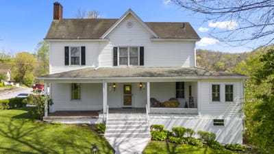 /international/us/90-grand-avenue-beattyville-ky-110099019914/