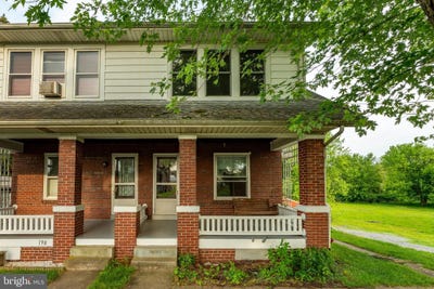 /international/us/196-galen-hall-road-reinholds-pa-110101063586/