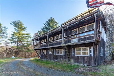 /international/us/262-ashgrove-road-white-creek-ny-110095743991/