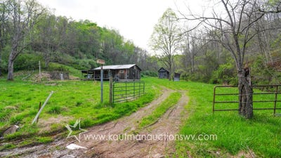 /international/us/725-isaac-run-harrisville-wv-110107572208/