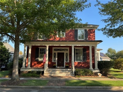 /international/us/521-pershing-avenue-clemson-sc-110110018026/
