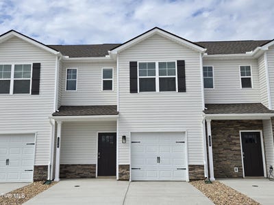 /international/us/124-holt-way-blountville-tn-110107396306/