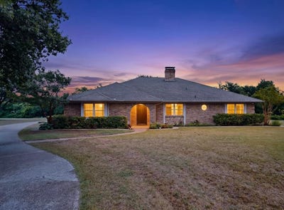 /international/us/1151-lynn-way-waxahachie-tx-110108415167/