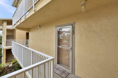 /international/us/2400-s-ocean-drive-fort-pierce-fl-110100846791/