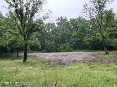 /international/us/5694-ladd-springs-road-old-fort-tn-110108997672/