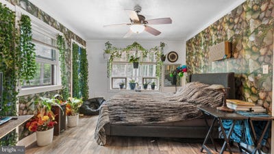 /international/us/150-longwoods-drive-saylorsburg-pa-110100427264/