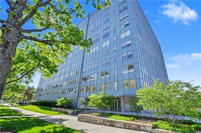 /international/us/333-w-meyer-boulevard-kansas-city-mo-110107808959/
