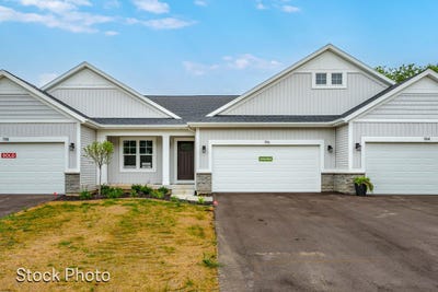 /international/us/1593-n-village-circle-kalamazoo-mi-110108798471/