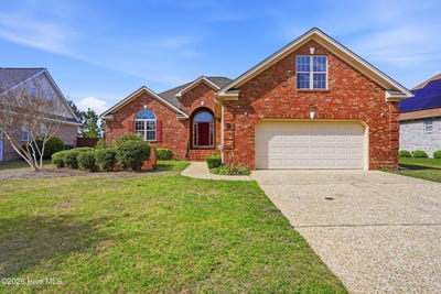 /international/us/1007-ringlet-court-leland-nc-110106732858/