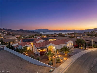 /international/us/842-lime-rock-road-boulder-city-nv-110108223358/