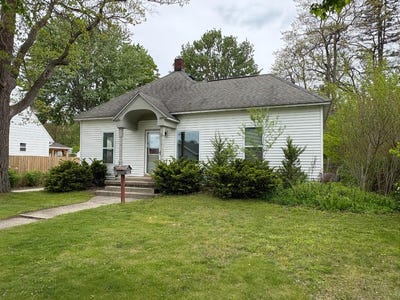 /international/us/1410-w-union-street-midland-mi-110108238407/