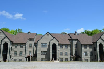 /international/us/46-fowler-road-ludlow-vt-110106752471/