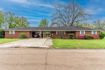/international/us/1047-n-rosser-street-forrest-city-ar-110107017058/