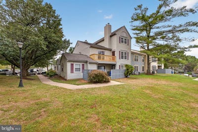 /international/us/3146-quartet-ln-253-silver-spring-md-110108384518/