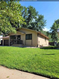 /international/us/4412-applewood-avenue-sioux-city-ia-110119610151/