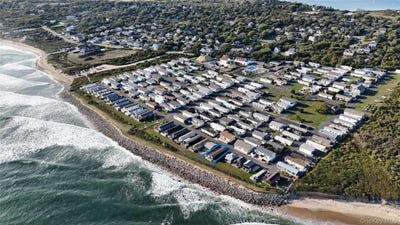 /international/us/100-deforest-road-montauk-ny-110103113397/