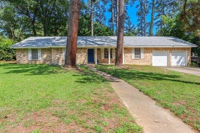 /international/us/2212-dogwood-nacogdoches-tx-110108682183/