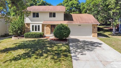 /international/us/4645-orchid-lane-n-plymouth-mn-110119913329/
