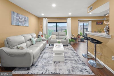 /international/us/6946-hanover-parkway-greenbelt-md-110108361177/