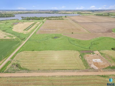 /international/us/2008-harvest-creek-ln-madison-sd-110092507794/?lang=en