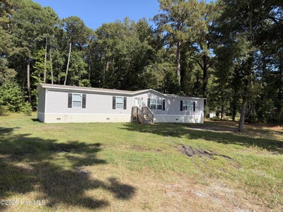 /international/us/10848-prison-camp-road-robersonville-nc-110120463371/
