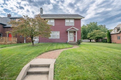 /international/us/1326-12th-street-nw-canton-oh-110120891803/