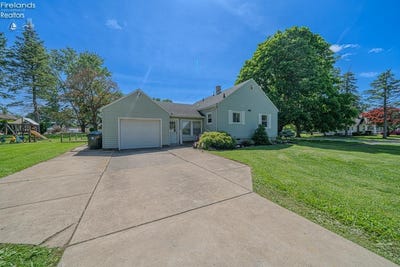 /international/us/541-fourth-street-fremont-oh-110108227266/
