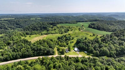 /international/us/e10992-state-highway-56-viola-wi-110099641641/