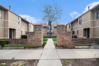 /international/us/225-briarcrest-ann-arbor-mi-110107869907/