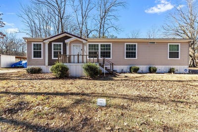 /international/us/5207-straughn-pine-bluff-ar-110109159103/