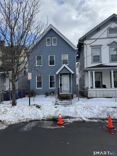 /international/us/18-woolsey-street-new-haven-ct-110108572983/