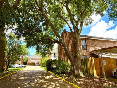 /international/us/4384-stumberg-ln-baton-rouge-la-110108540242/