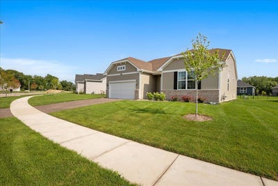 /international/us/422-cottrell-lane-aurora-il-110120723126/