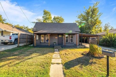 /international/us/306-hall-street-whitesboro-tx-110120670377/