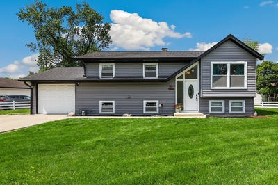 /international/us/601-ogden-road-new-lenox-il-110108013379/