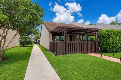 /international/us/8356-nw-37th-pl-sunrise-fl-110109063619/?lang=it