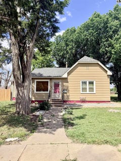 /international/us/303-s-garfield-ave-lyons-ks-110108363889/