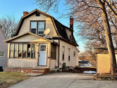 /international/us/3517-mary-street-endwell-ny-110106183289/